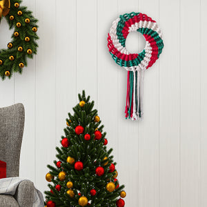 Wall Hangings Decorated With Woven Christmas Wreaths