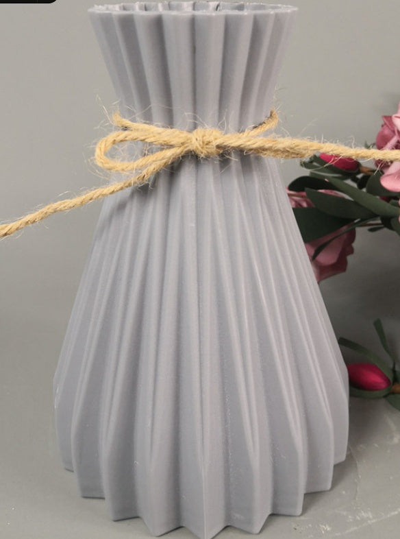 Plastic Vase Modern Imitation Ceramic Artificial Flower Container